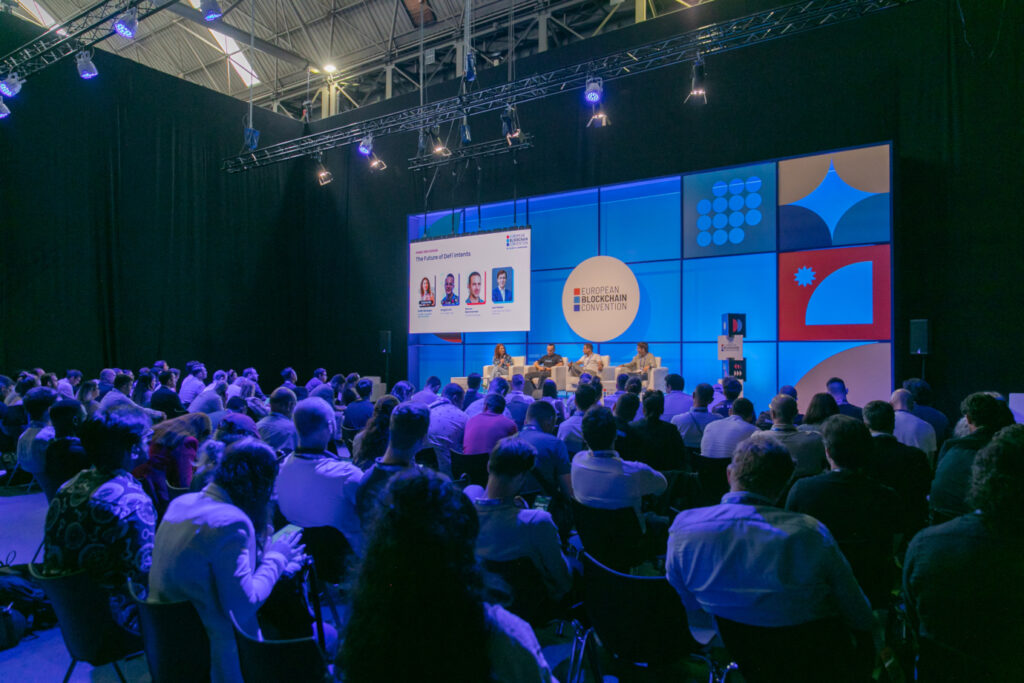 La European Blockchain Convention 2025: Un foro clave para avanzar en la integración de blockchain y finanzas en Europa La European Blockchain Convention 2025 · WHISPR